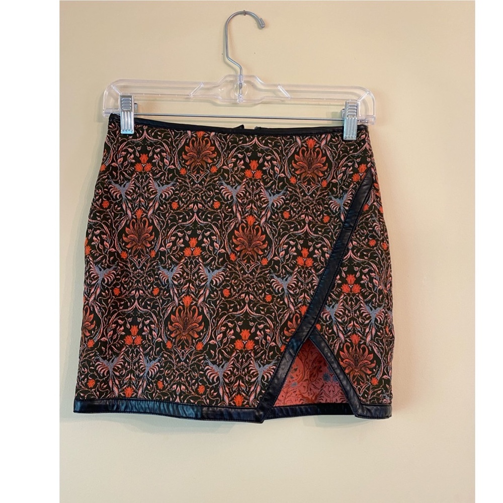 Express Patterned Skirt